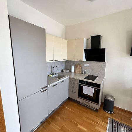 Cozy Apartment Praga Exterior foto