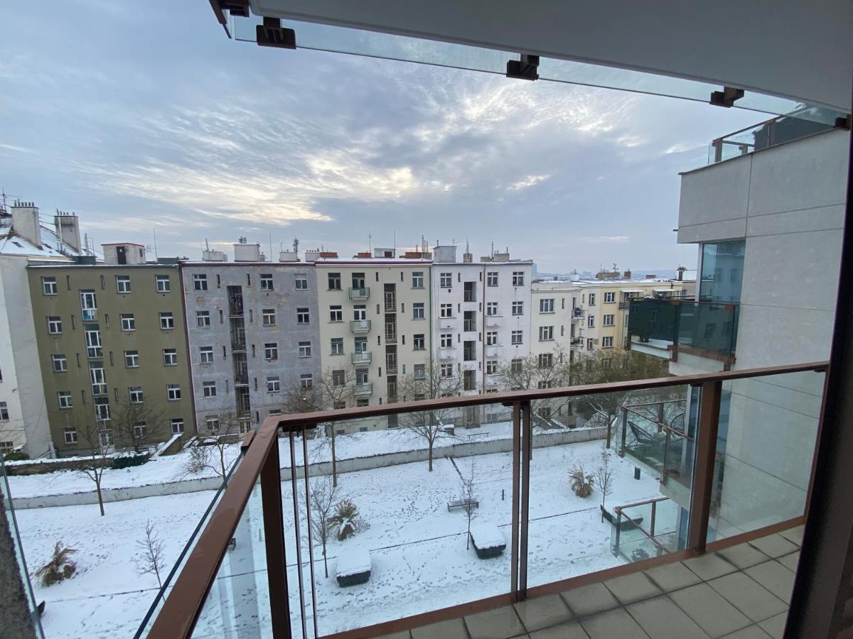 Cozy Apartment Praga Exterior foto
